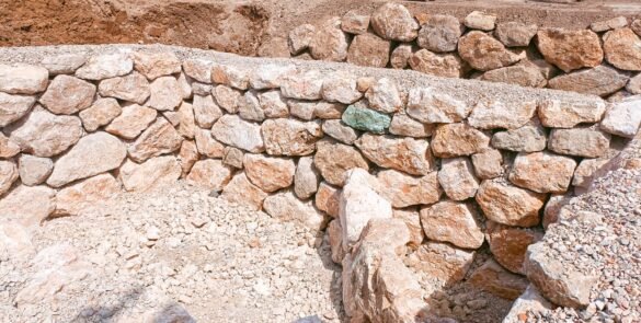 Entreprise enrochement_ ouvrage de soutenement_Manosque_Provence